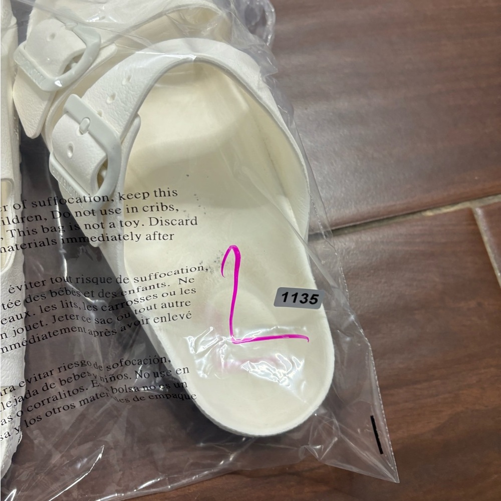 Womens size 38 Birkenstock sandals, #L1135 - Picture 7 of 7